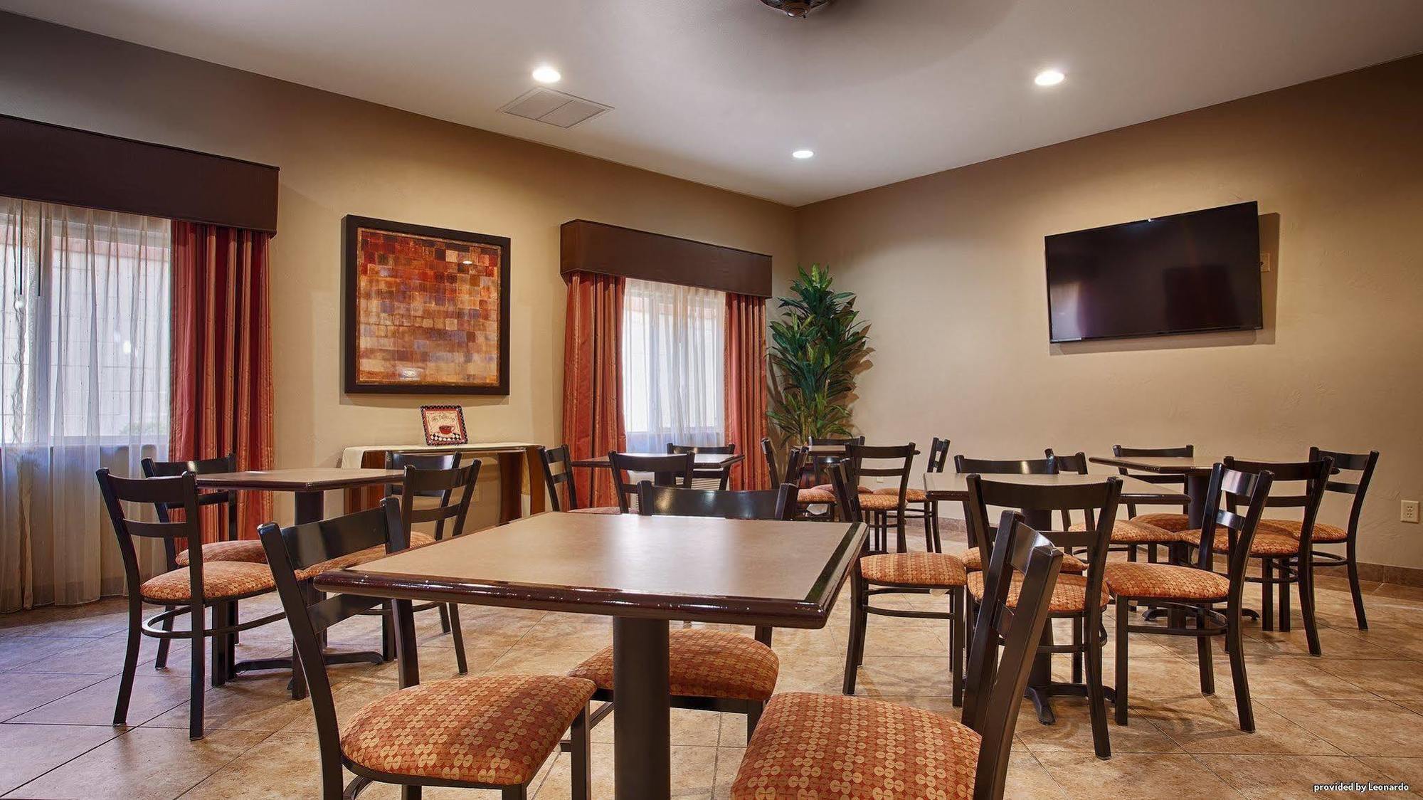 Best Western Oasis Inn Canadian Esterno foto
